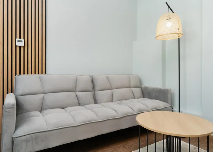 Dietla Anta Apartment